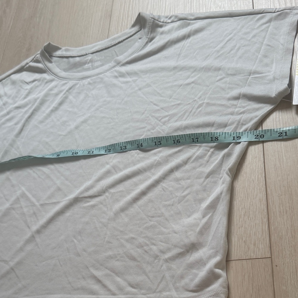 Zella Classic Gray White Short Sleeve Tee - Picture 5 of 7